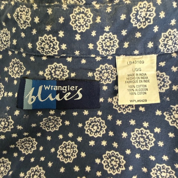Wrangler Blues Navy Floral Western Button Up Shirt Size L - Picture 3 of 3
